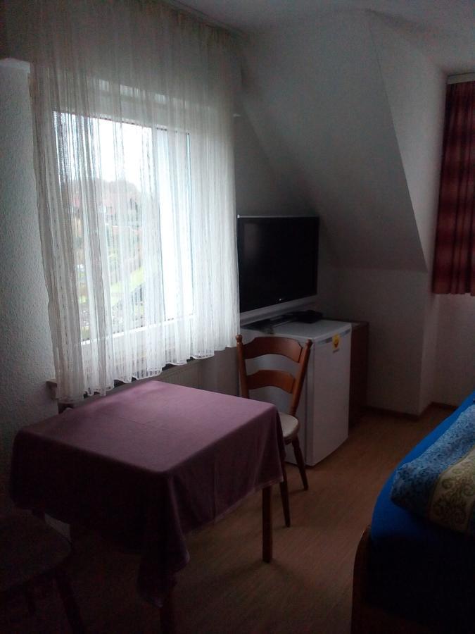 Monteurhotel Garni Alter Olper Hof Lindlar Ngoại thất bức ảnh