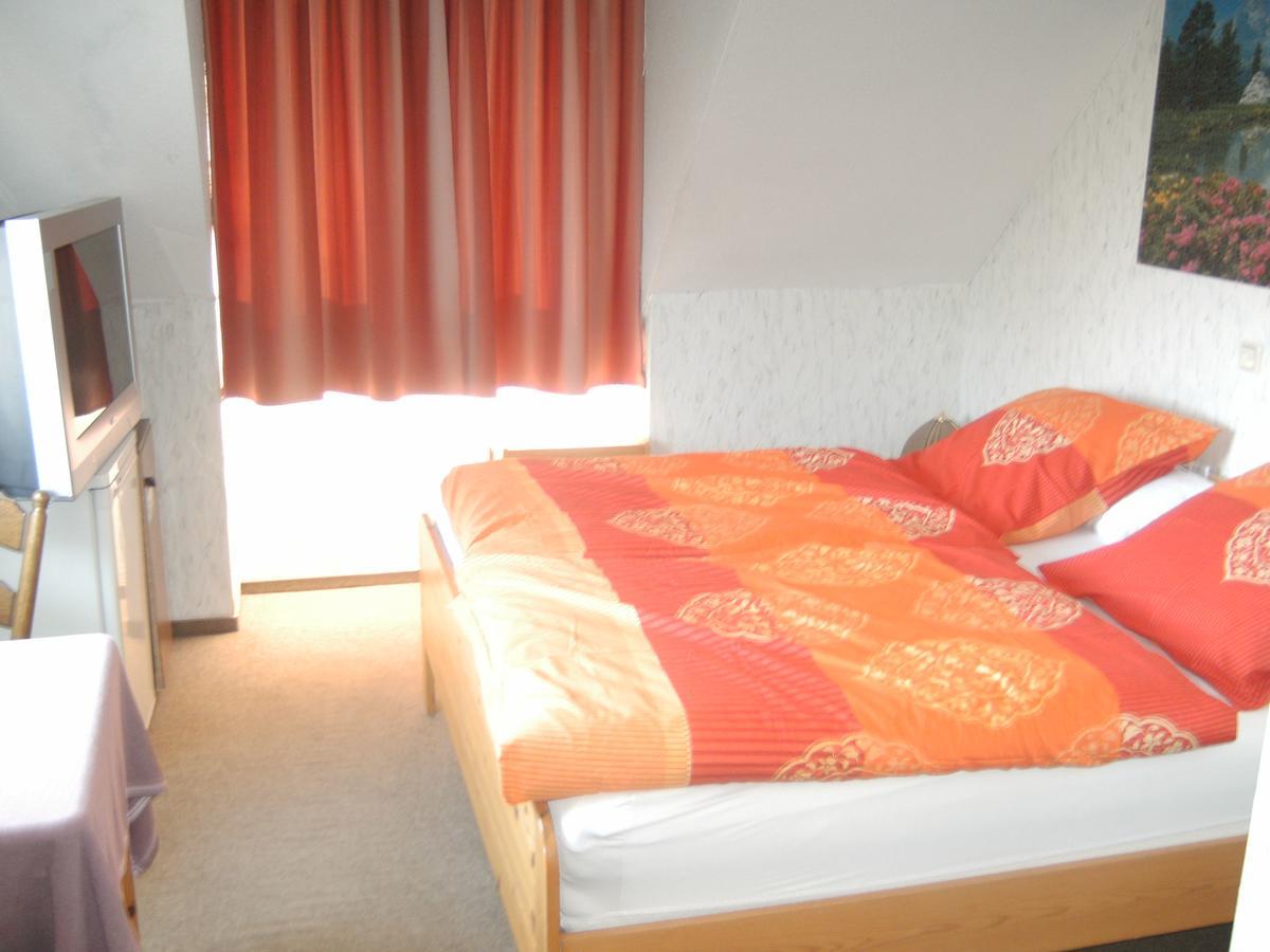 Monteurhotel Garni Alter Olper Hof Lindlar Ngoại thất bức ảnh