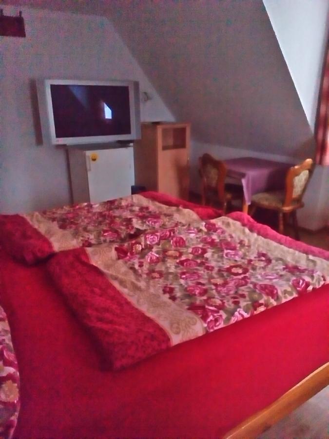 Monteurhotel Garni Alter Olper Hof Lindlar Ngoại thất bức ảnh